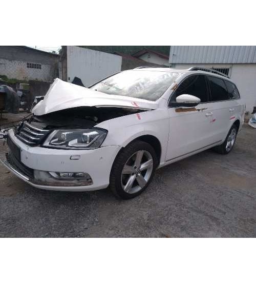 Sucata Vw Passat Variant Tsi Tsi 211 Cv 2013