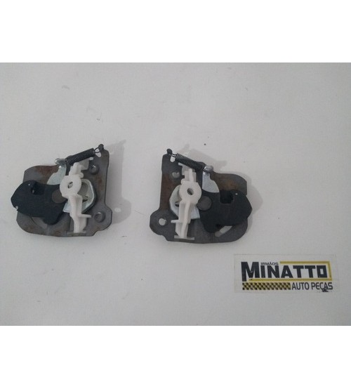 Fechauras Dos Bancos Traseiros Bmw 320i 2011