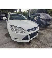 Sucata Ford Focus Hatch Titanium 2.0 2015 Para Peças Sucata Ford Focus Hatch Titanium 2.0 2015 Para Peças
