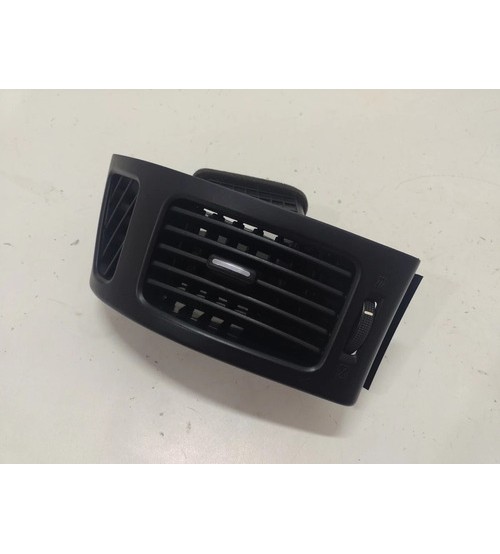 Difusor De Ar Esquerdo Hyundai I30 2011