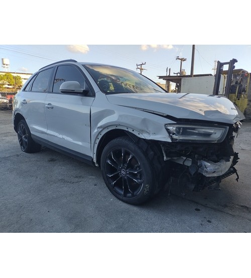 Audi Q3 Quattro 2.0  Tfsi 170cv 2013  Sucata Para Peças 