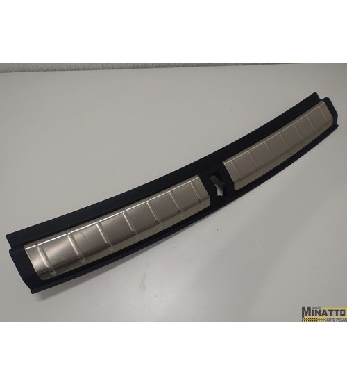 Acabamento Interno Inf. Porta Mala Bmw X1 Sdrive 2020