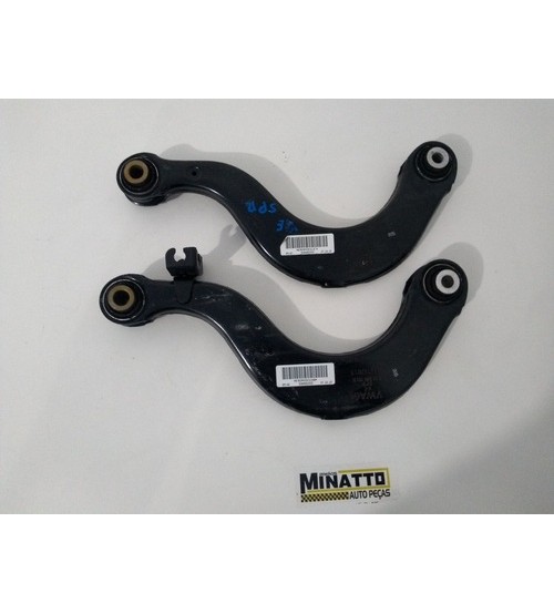 Braços Superior Da Suspensao Traseira Passat Variant 2013