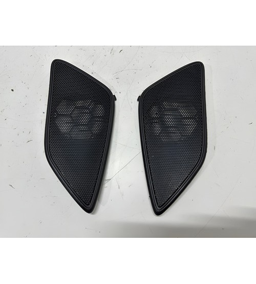 Tela Auto Falantes Laterais Painel Gm Equinox Premier 2022