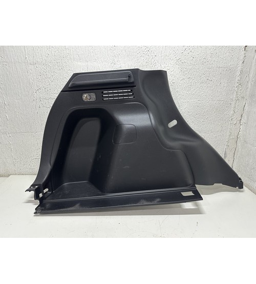 Acabamento Interno Tras/esq Porta Mala Honda Hrv 2016