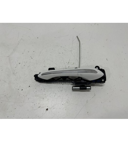 Maçaneta Ext. Da Porta Dian/dir Gm Onix Pr2 Hatch 2024