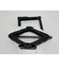 Chave De Roda E Macaco Gm Onix Pr2 2024 Chave De Roda E Macaco Gm Onix Pr2 2024