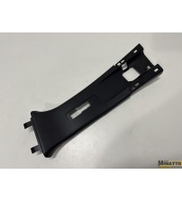 Acabamento Coluna Central Esquerda Renault Captur 2022 Acabamento Coluna Central Esquerda Renault Captur 2022