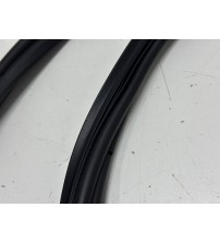 Borracha Da Porta Tras/esq Gm Onix Pr2 2024