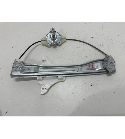 Máquina De Vidro Tras/esq Hyundai Hb20 Sense 2024