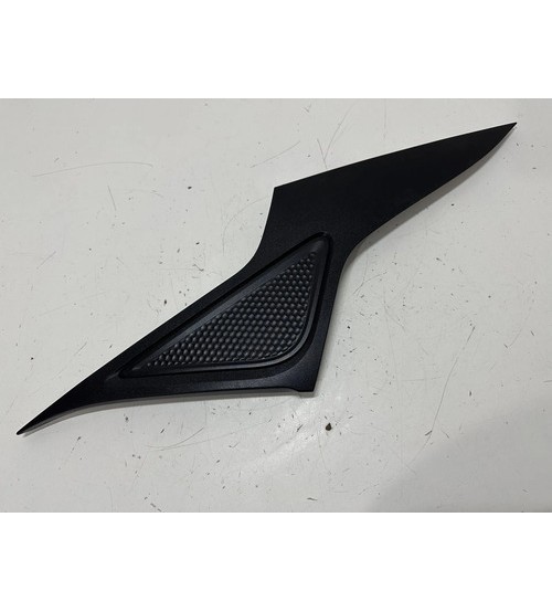 Acabamento Externo Lateral Tras/esq Hyundai Hb20 Sense 2024