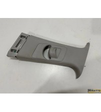 Acabamento Coluna Sup. Esquerda Hyundai Creta Platinum 2024