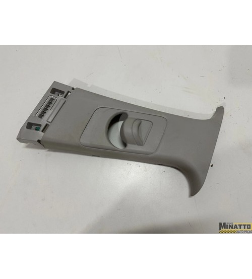 Acabamento Coluna Sup. Esquerda Hyundai Creta Platinum 2024