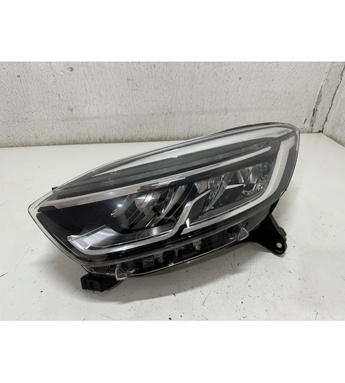Farol Esquerdo Renault Captur Iconic 2022 Recuperado Esquerdo/motorista
