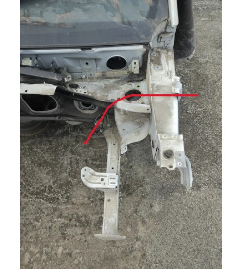 Caixa De Roda Longarina Esquerda Jeep Compass 2.0 Flex 2020