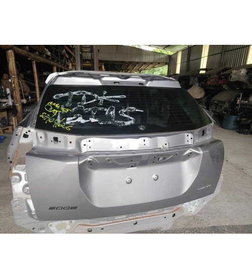 Capô Traseiro Peugeot 2008 Allu T200 2025